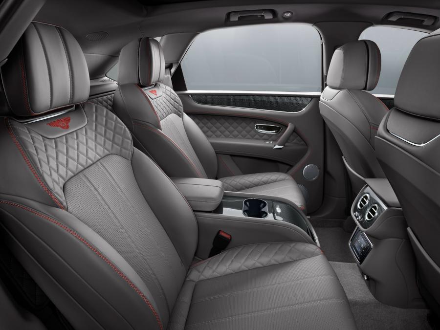 Интерьер Bentley Bentayga V8 2018 года  (WW) (фото 9 из 49)